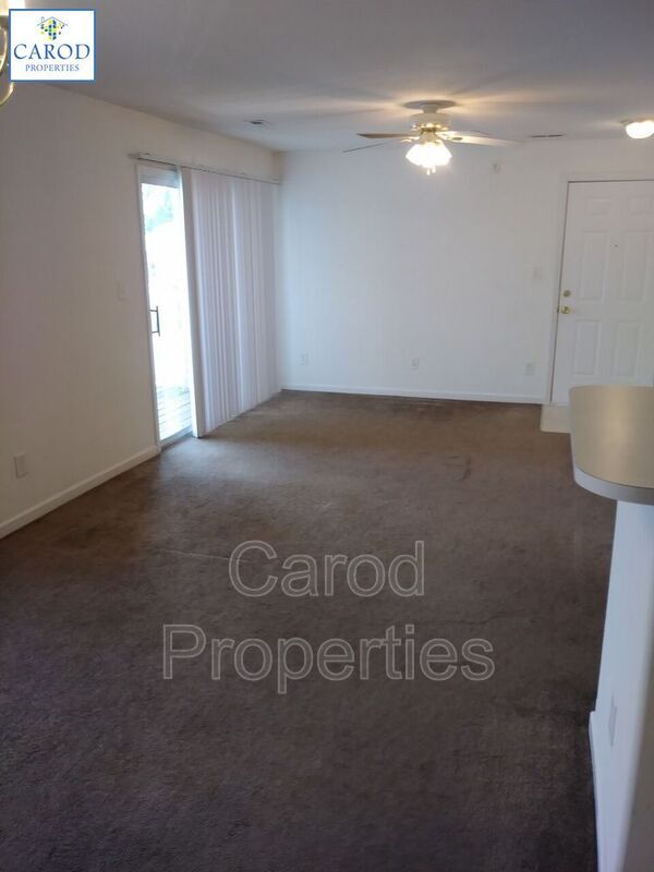 Building Photo - 3961 Mohawk Ct
