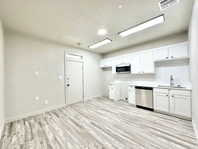Interior Photo - Lofts on Scripture