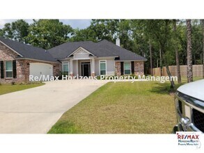 Building Photo - 6884 Buckthorn Cir