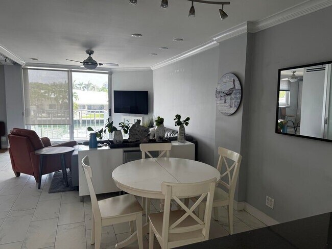Foto del edificio - 1777 SE 15th St