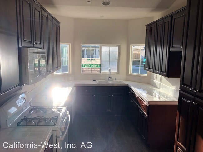 Foto del edificio - 3 br, 2 bath House - 1556 MADISON LANE