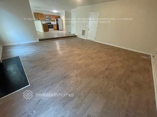 Building Photo - 3679 Lear Ct