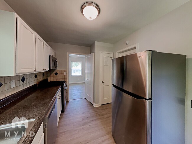 Foto del edificio - 837 Northview Dr