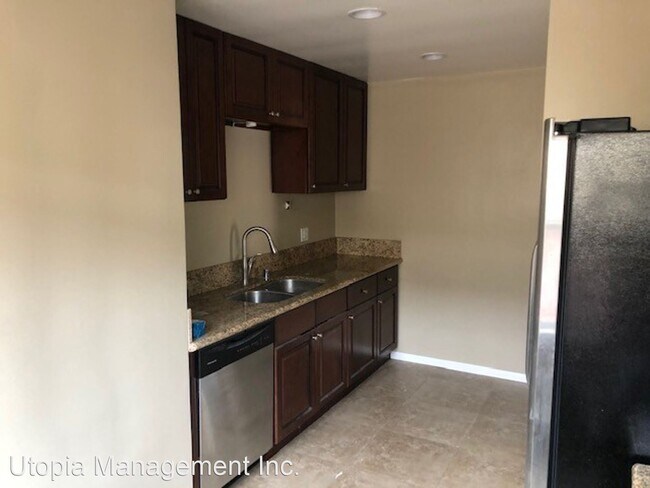 Building Photo - 2 br, 1 bath House - 12040 Havelock Ave