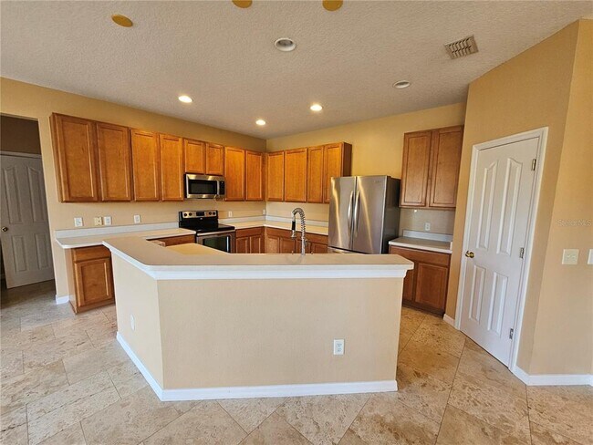 Foto del edificio - 1881 Strathmore Cir