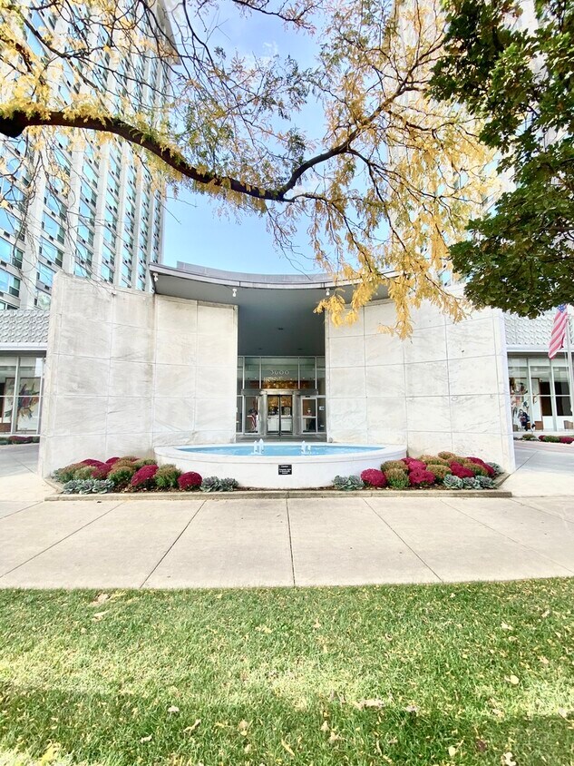 Primary Photo - 3600 N Lake Shore Dr