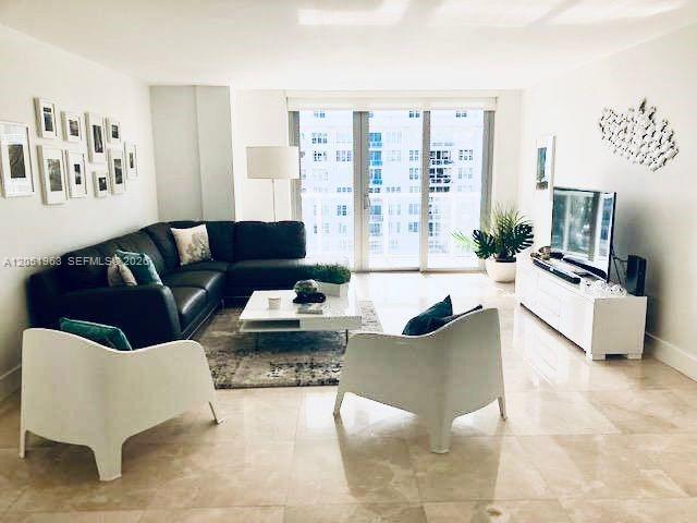 Building Photo - 5701 Collins Ave