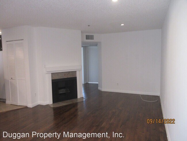 Building Photo - 2 br, 2 bath House - 7330 Eton Avenue #203