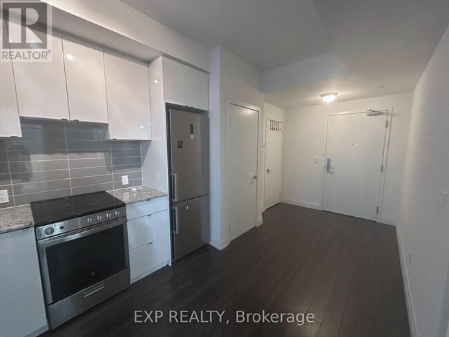 Building Photo - 49 E Liberty St