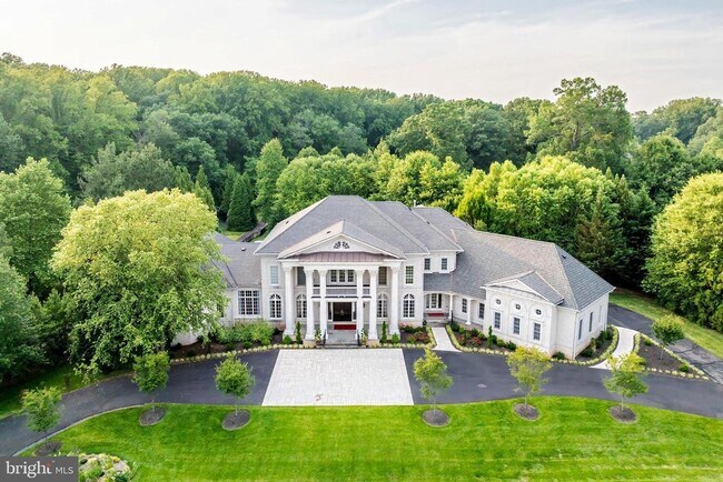 Building Photo - 860 Nicholas Run Dr