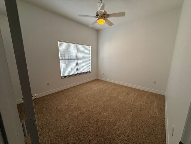 Building Photo - 707 Westpark Way