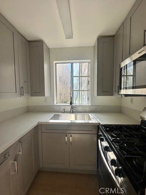 Foto del edificio - 3518 W 3rd St