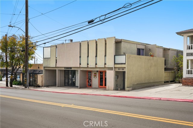 Building Photo - 326 Thalia St