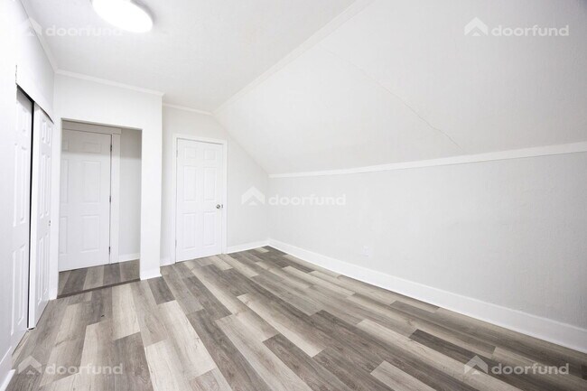 Foto del edificio - 3 Lyman St