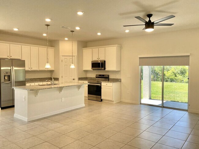 Foto del edificio - 4070 Heath Pl