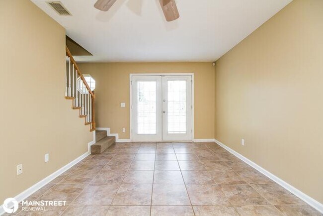 Building Photo - 880 Lavergne Ln, La Vergne, TN 37086