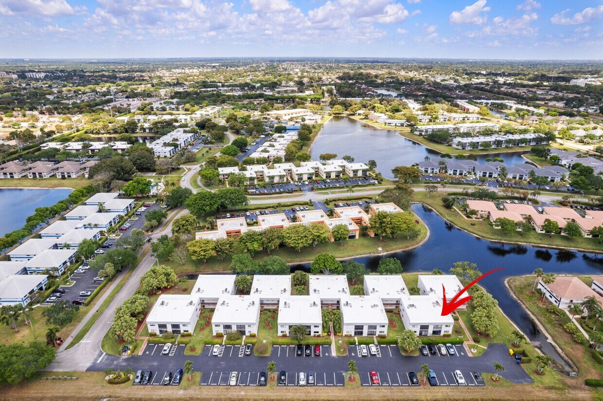Foto principal - 15450 Pembridge Ave
