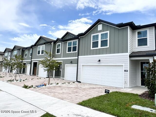Foto del edificio - 1389 Bluewater Ln