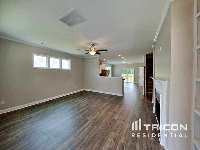Foto del edificio - 100 E Goodwin Chase Ln