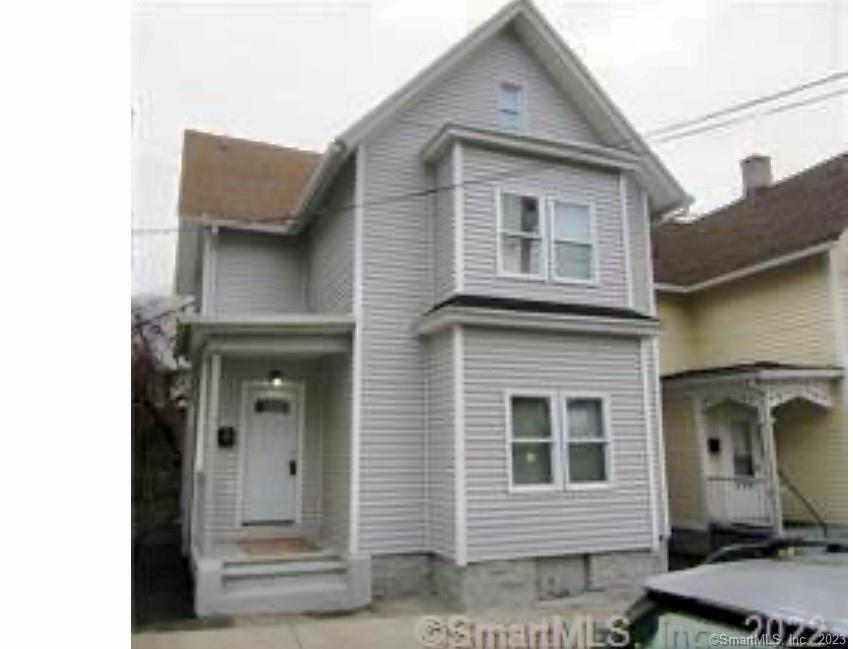 Primary Photo - 6 Armstrong Pl