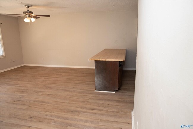 Foto del edificio - 3227 Clopton St SW