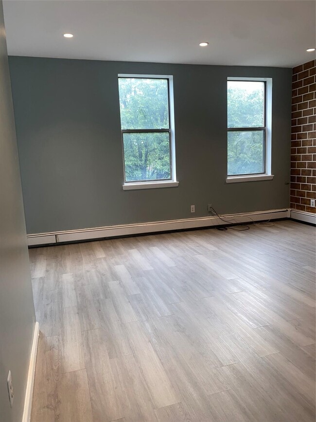 Foto del edificio - 1134 Rosedale Ave