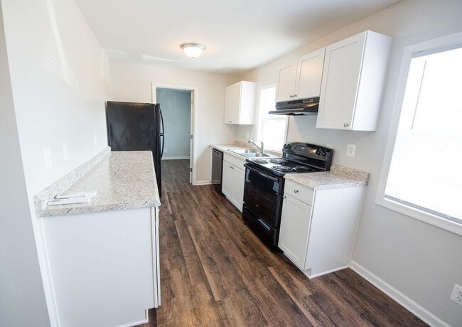 Building Photo - 22880 Dement Ln