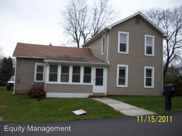 Foto principal - 4 br, 1 bath House - 1377 Stewart Street