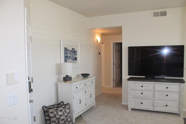 Foto del edificio - 29606 N Tatum Blvd