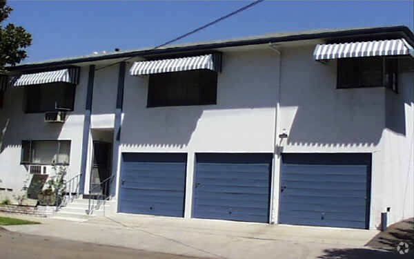 Primary Photo - 1701 El Rito Ave