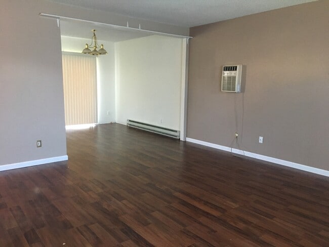 Building Photo - Fairchild AirForce Base 3 Bedroom 1 Bath Home