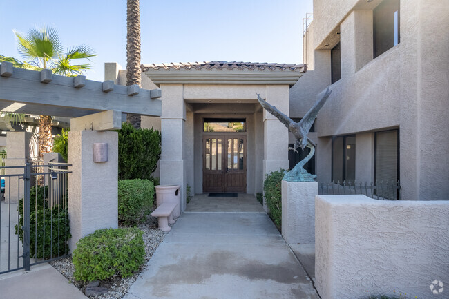 Entrance - Eagles Landing Condominiums