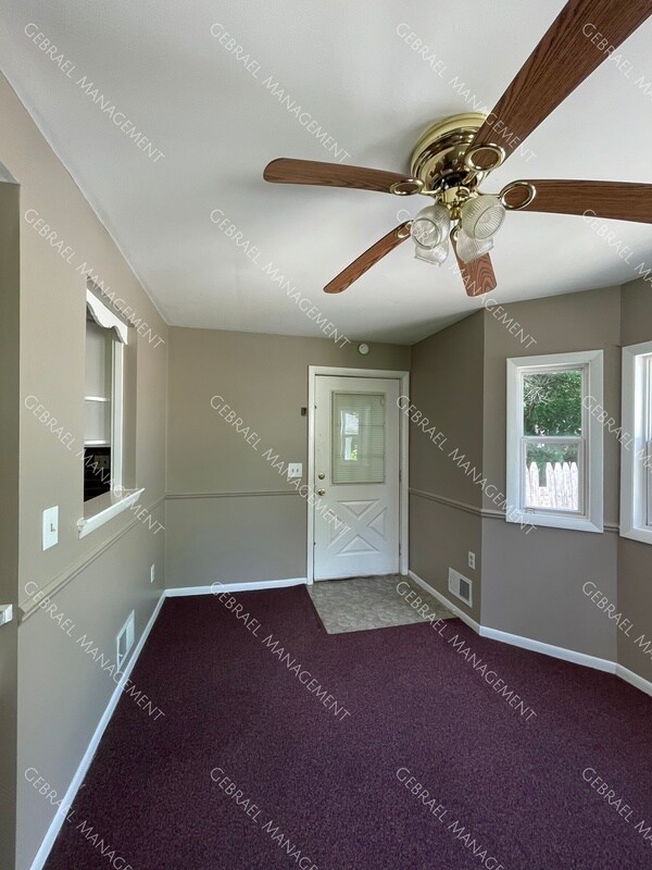 Building Photo - 4018 Orr st.