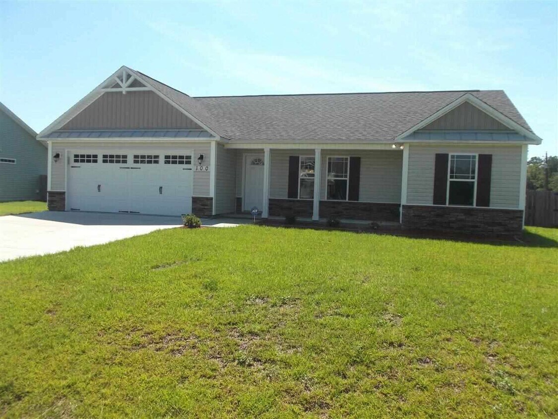 100 Gobblers Way, Richlands, NC 28574 House for Rent in Richlands, NC