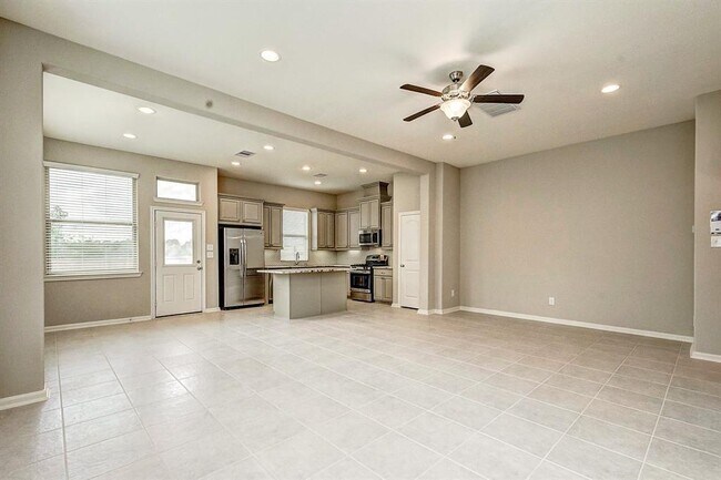 Foto del edificio - 195 Biltmore Loop