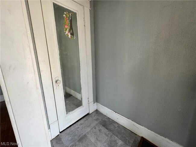 Foto del edificio - 12406 Tuscora Ave