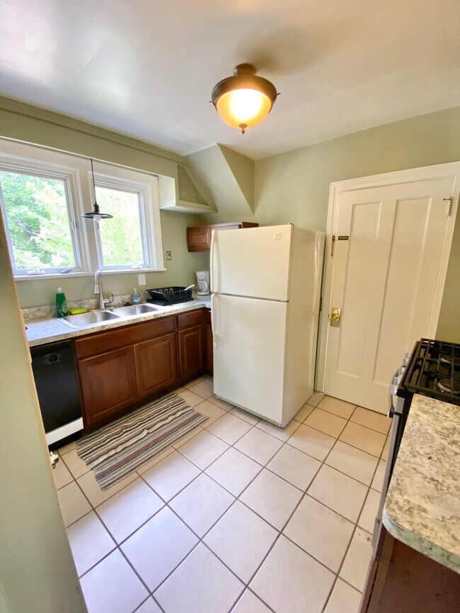 Foto del edificio - 3574 Lynnfield Rd