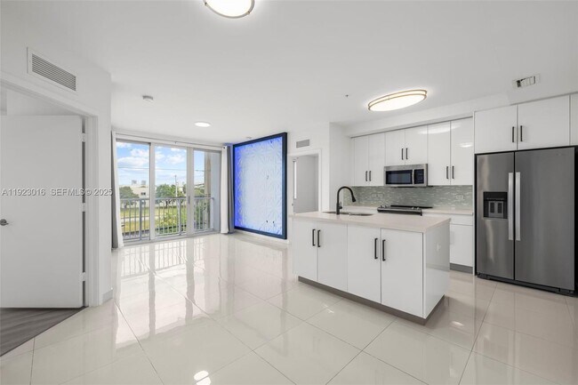 Foto del edificio - 2651 NE 212th Terrace