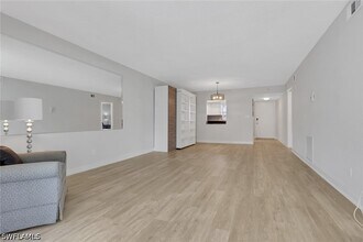 Building Photo - 4912 Tamiami Trl E