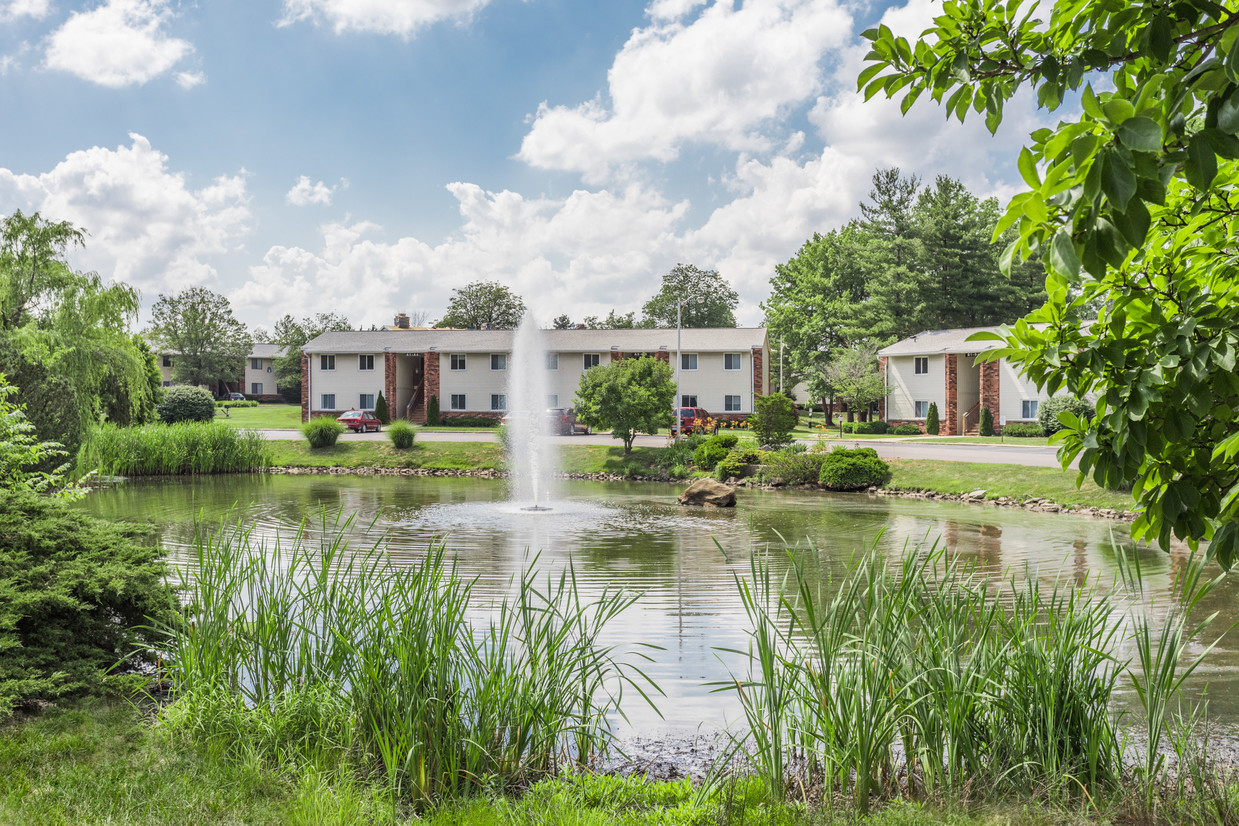 Primary Photo - Fountain Park Apartments