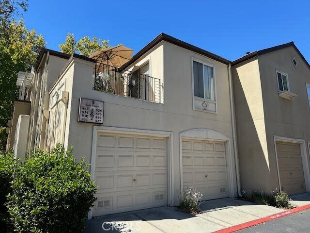 Primary Photo - 832 Jazz Ct