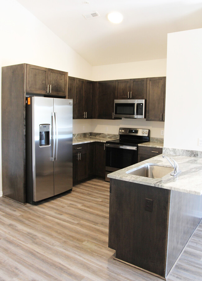 Kitchen - Casa Mia Apartments