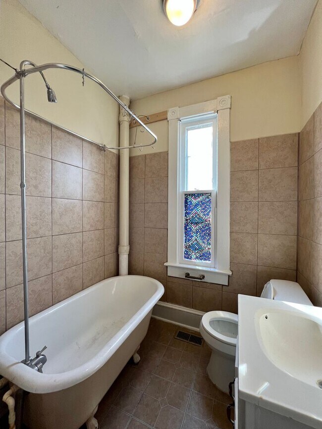 Foto del edificio - 727 Virginia Ave