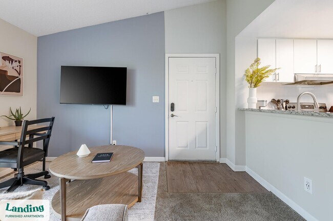 Foto del edificio - 1000 Palm Pl Dr NE