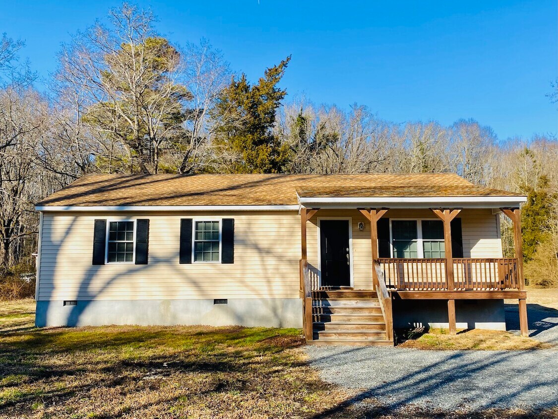 11780 Pocahontas Trail, Providence VA 23140 House Rental in