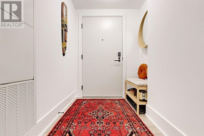 Building Photo - 115 Denison Ave