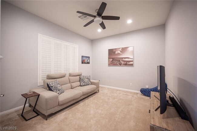 Building Photo - 9190 W La Madre Way