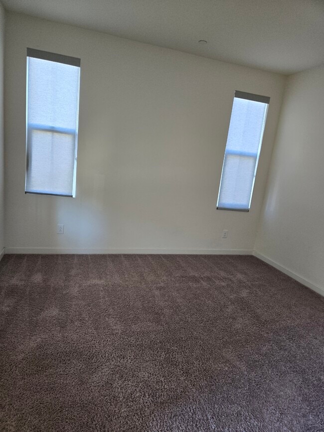 Building Photo - 3956 Aristotle Cir