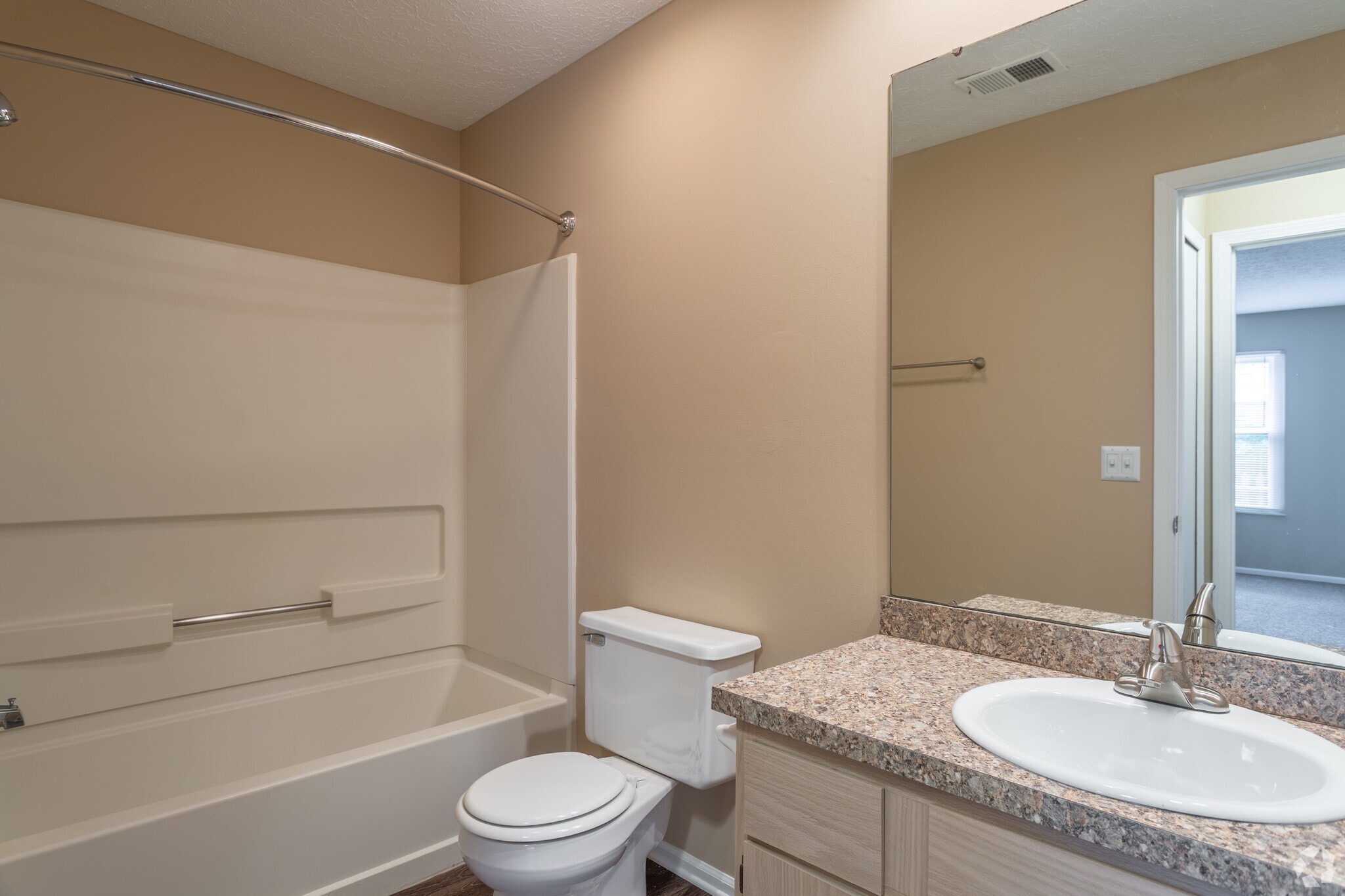 Crossings Village – photo 4