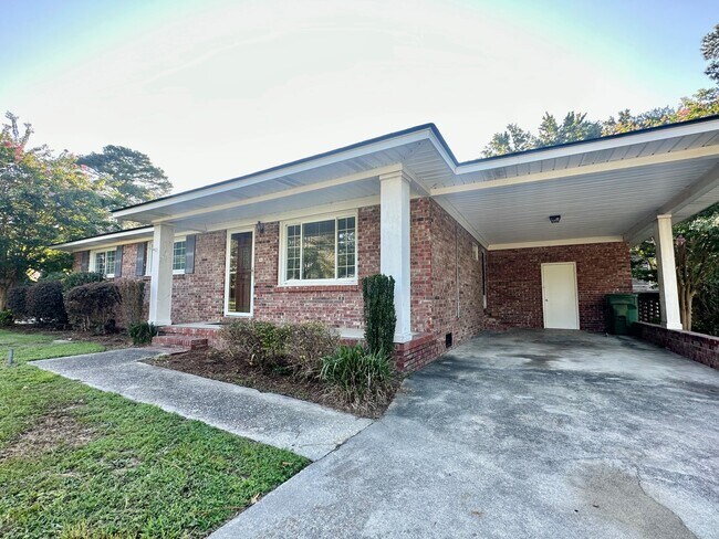 Foto del edificio - 1710 Bellevue Dr